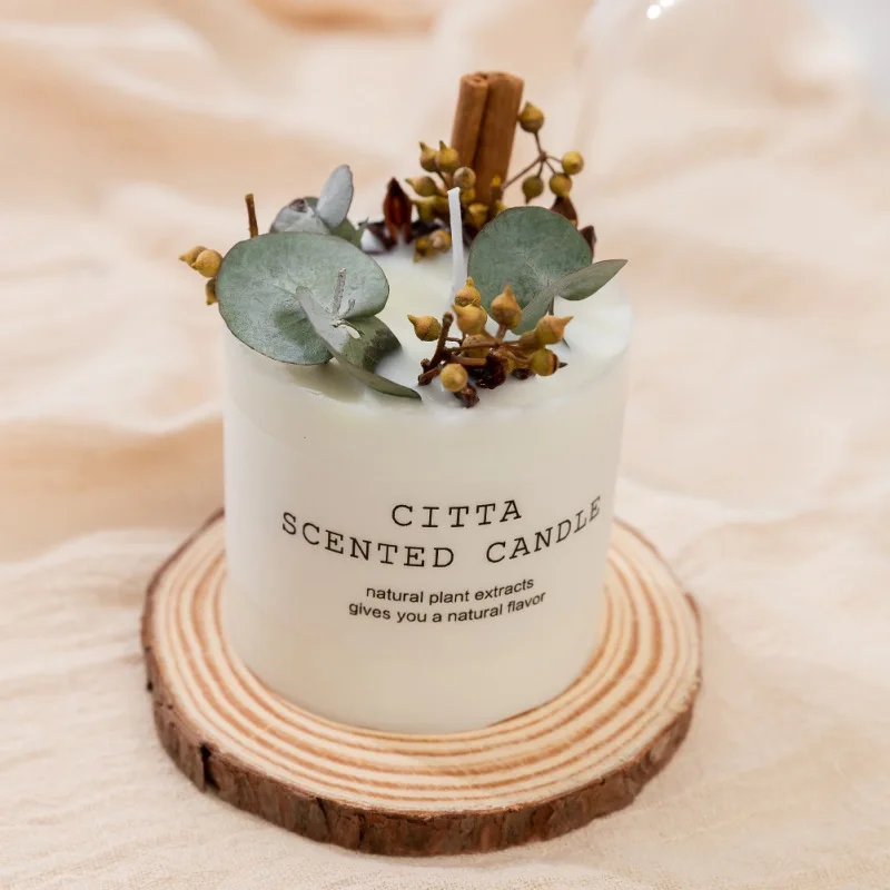 Handmade Romantic Candles - Image 4
